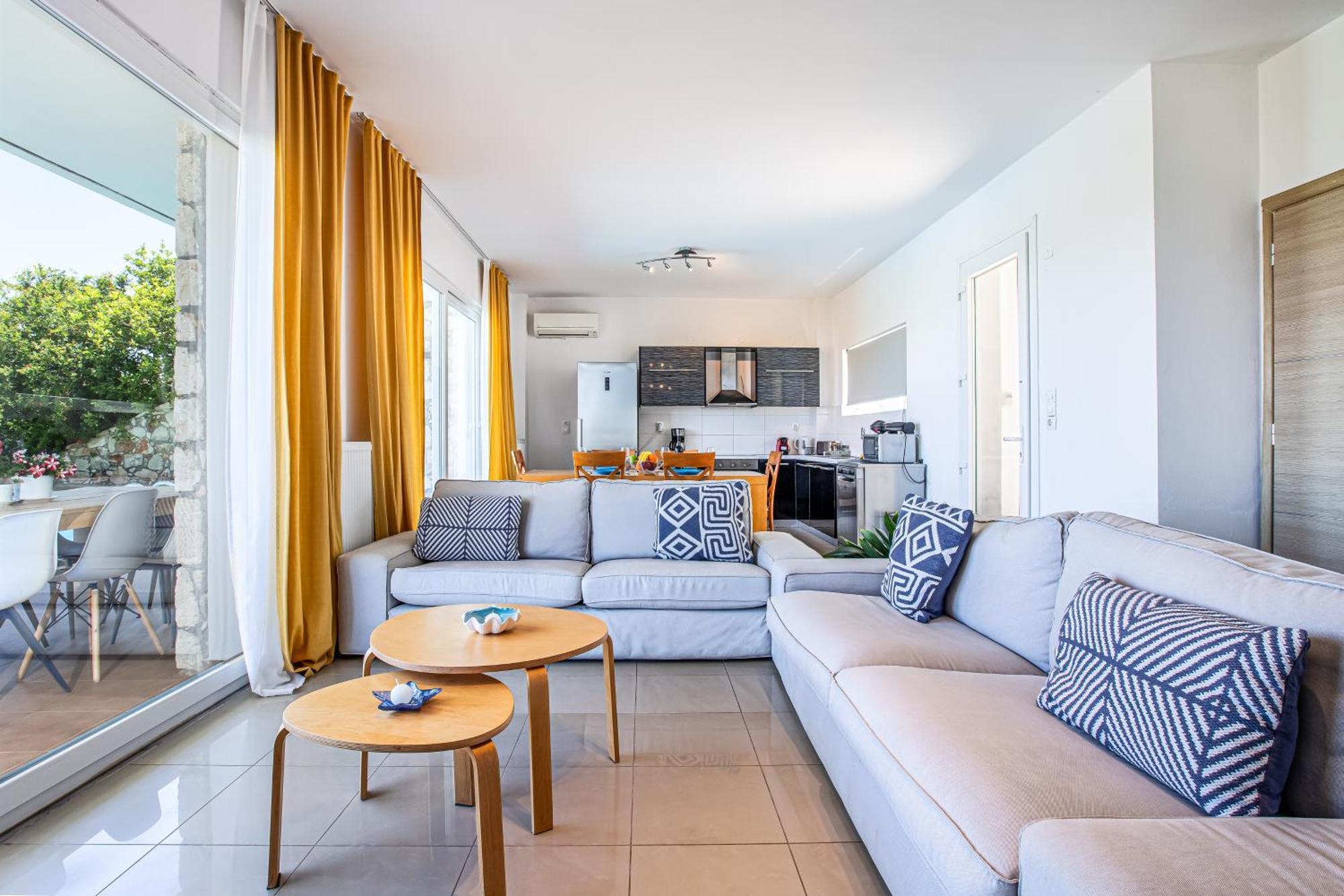 Villa Penelope Galatás Екстериор снимка
